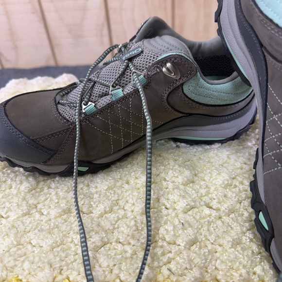 OBoz Waterproof Hiking Shoes Women's Gray Teal Lace Up Outdoor Boots women's S 8 - Picture 3 of 16